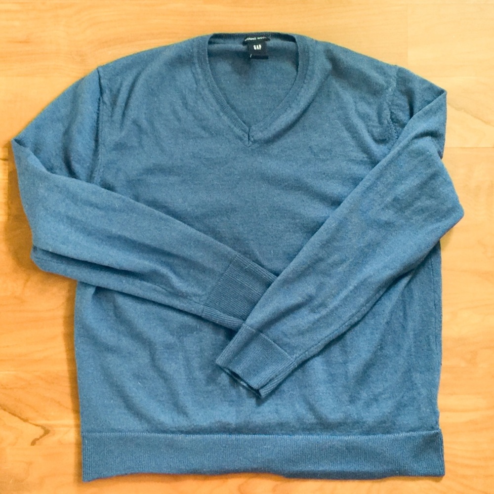 GAP vintage merino wool blue sweater